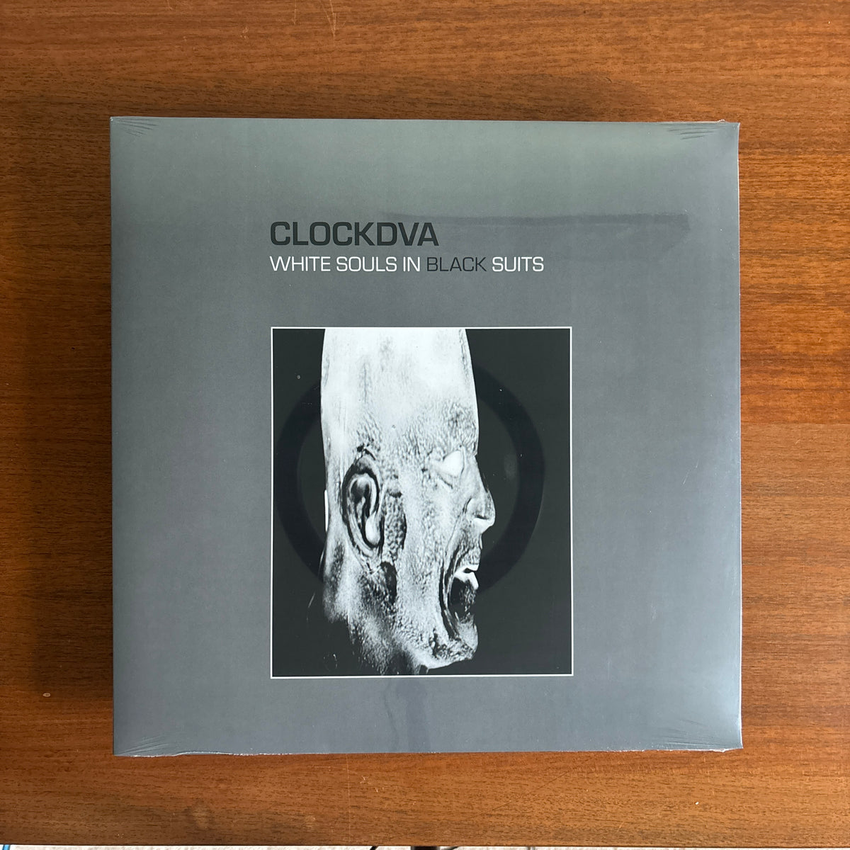 Clock DVA - White Souls In Black Suits [Mute]